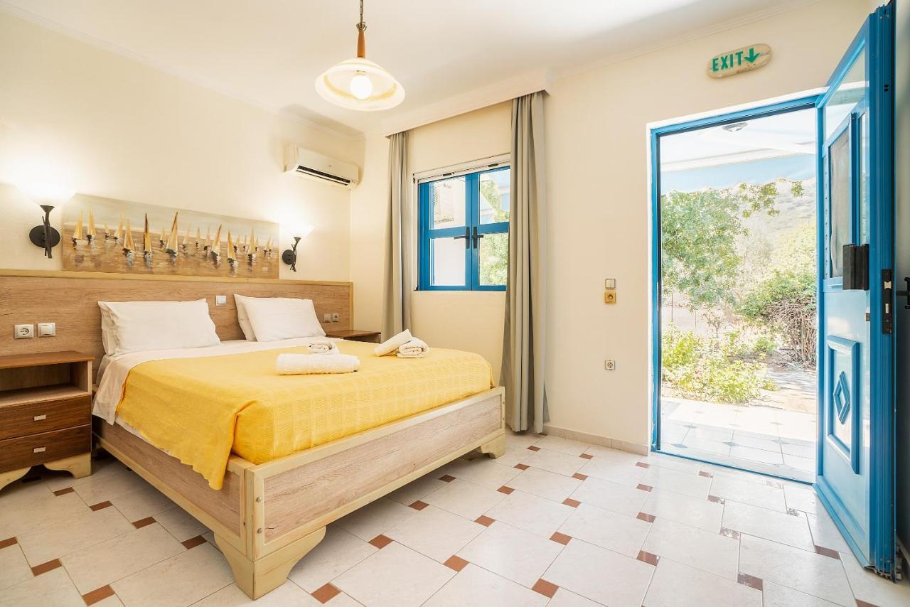 Livadia Beach Suite Zewnętrze zdjęcie